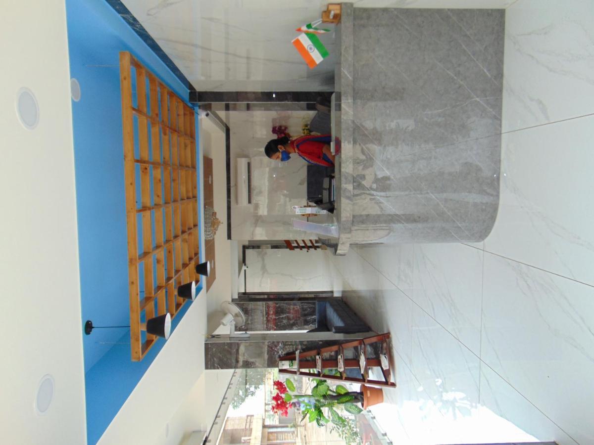 The Grand Vardhman Hotel Morbi Exterior photo