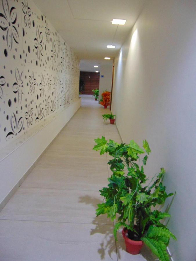The Grand Vardhman Hotel Morbi Exterior photo
