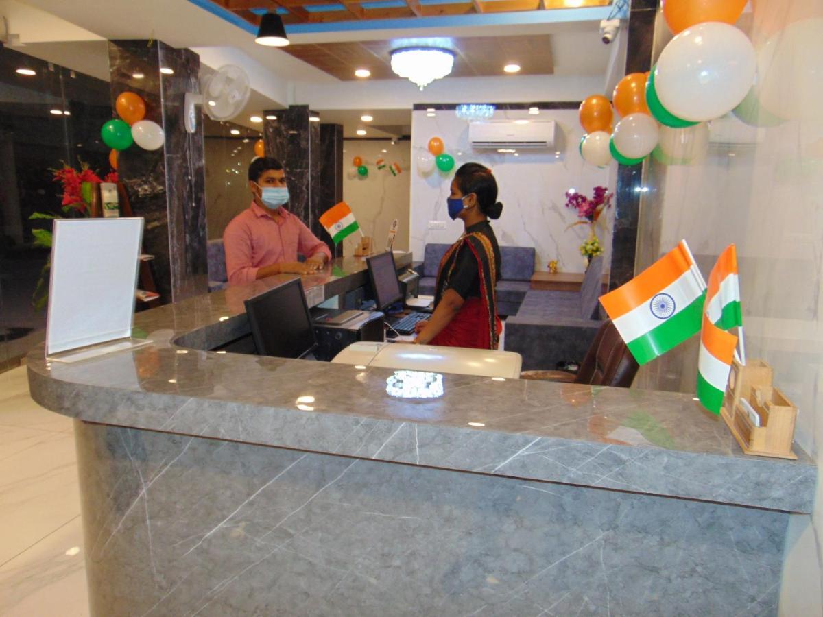 The Grand Vardhman Hotel Morbi Exterior photo