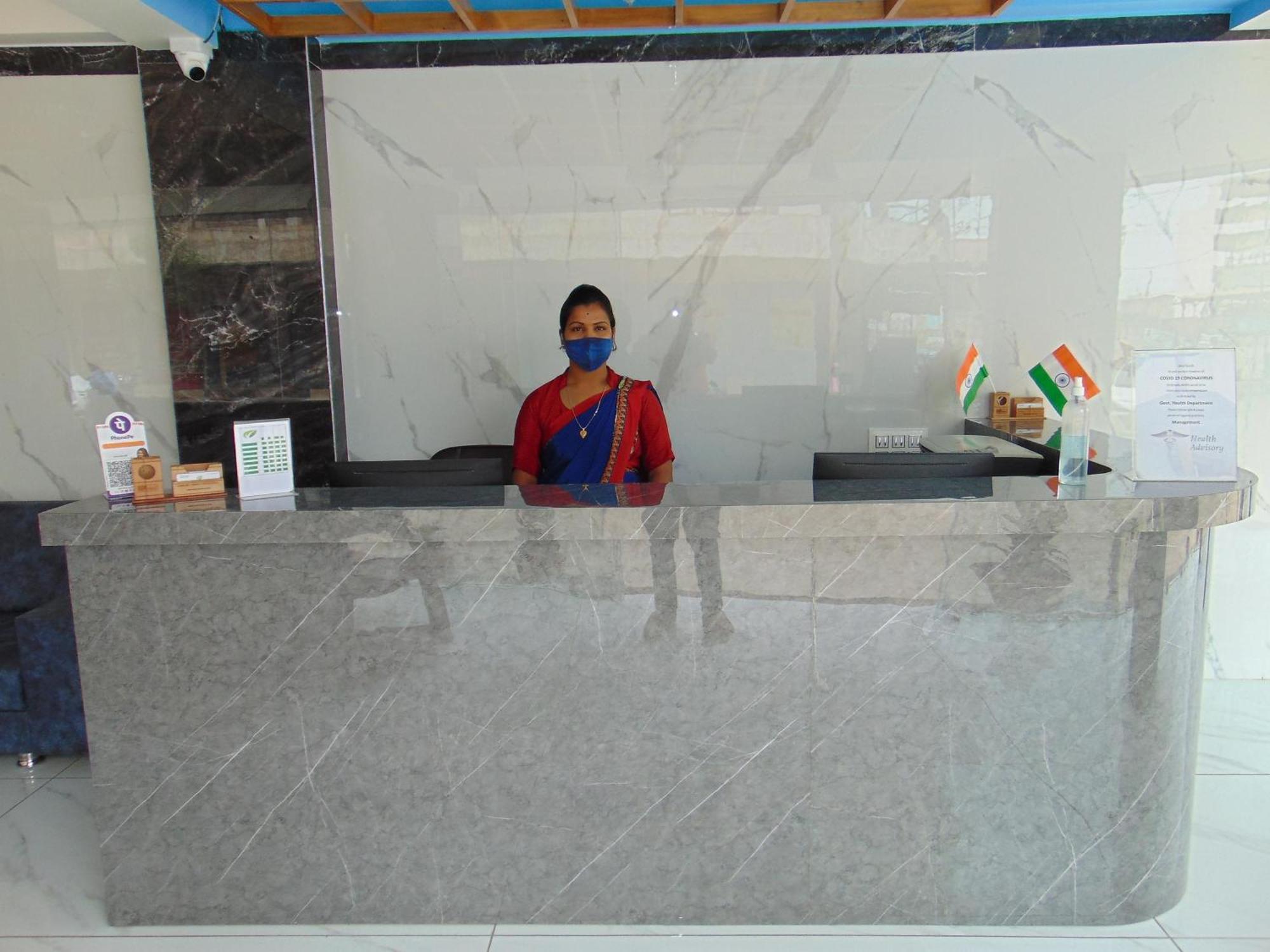 The Grand Vardhman Hotel Morbi Exterior photo
